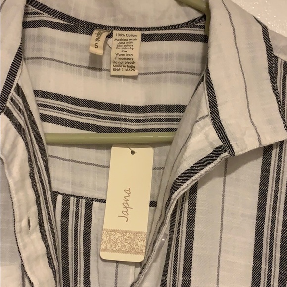 Beautiful striped dress - Picture 2 of 7